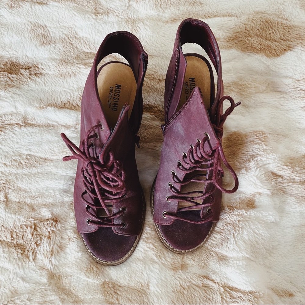 Tie up Booties